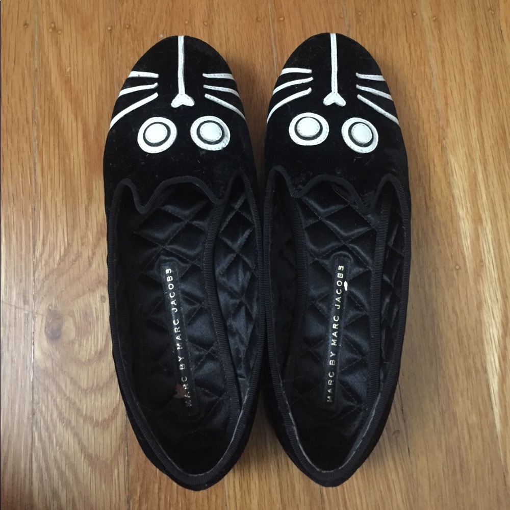 Marc by Marc Jacobs Velour Cat Flats